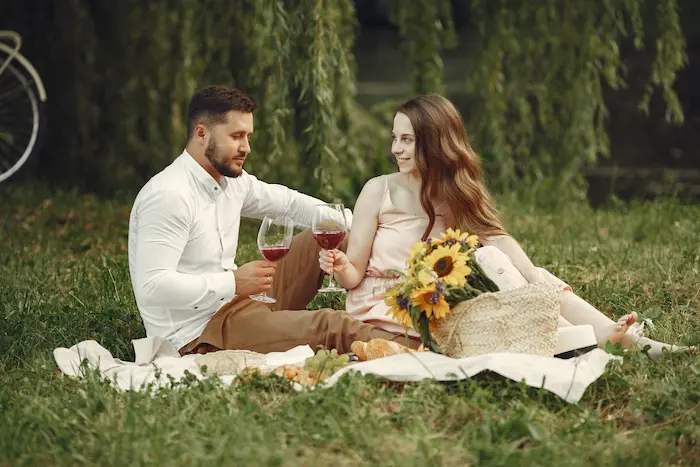 Propuesta de matrimonio en la naturaleza