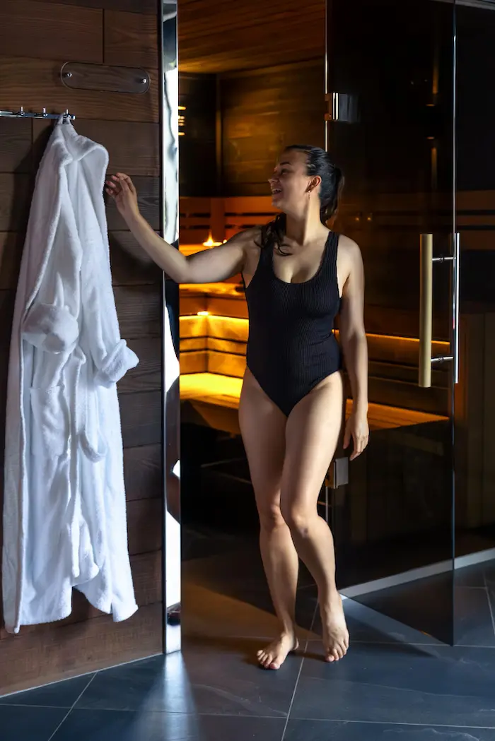 Que-se-debe-hacer-antes-de-entrar-al-sauna