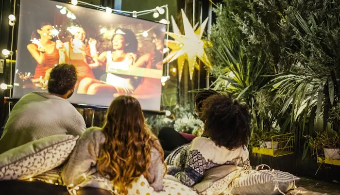 Cine al aire libre
